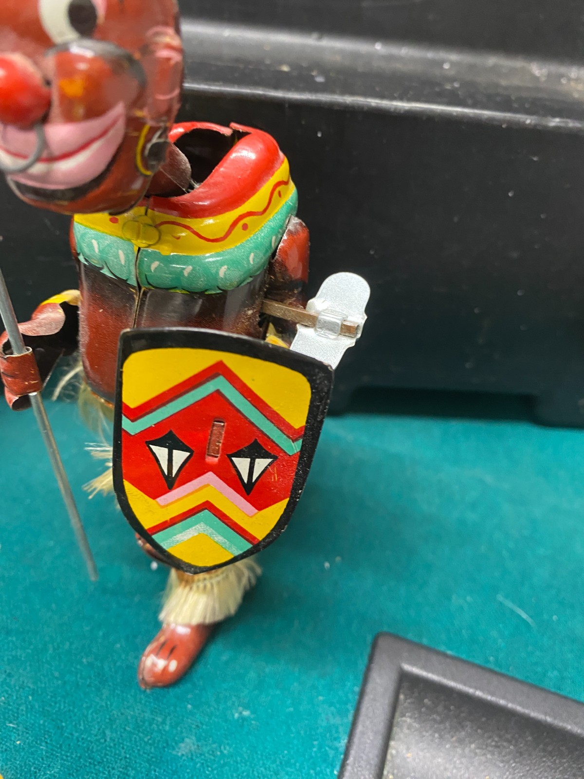 Vintage Pango Pango African Dancer Tin Mechanical Wind up Toy In Original Box