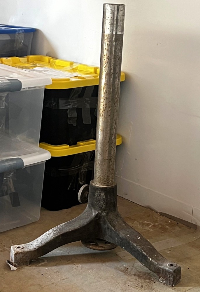 Basic stand to support any heavy equipment