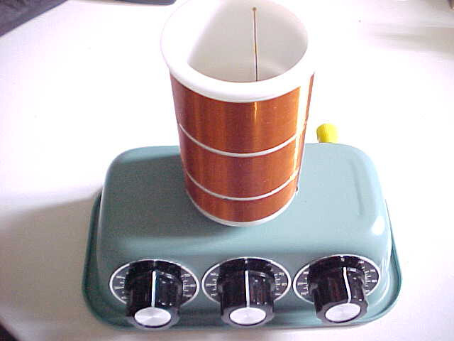 AM BDCST. DUAL COIL CRYSTAL RADIO RECEIVER W/HEADSET & TUNABLE TRAP FOR BCI