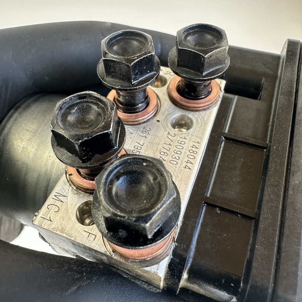 Royal Enfield Interceptor 650 2020 ABS pump modulator controller block unit