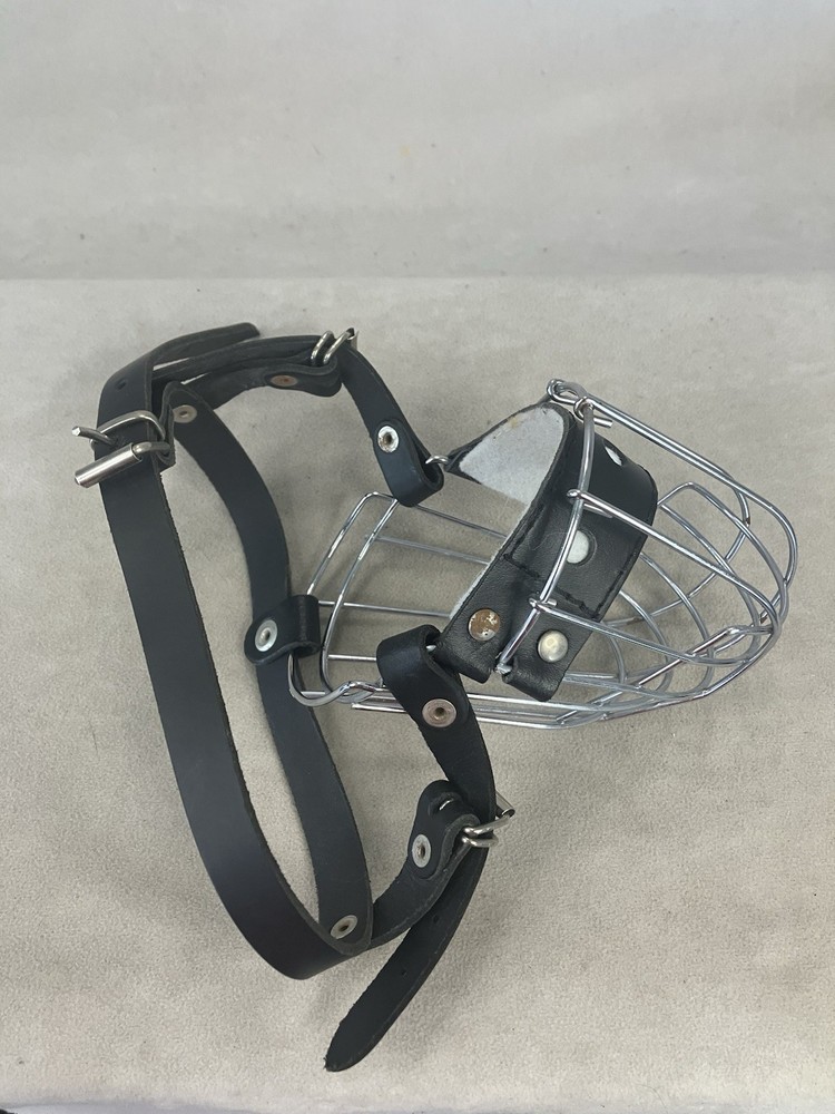 wire basket dog muzzle designed for pet safety