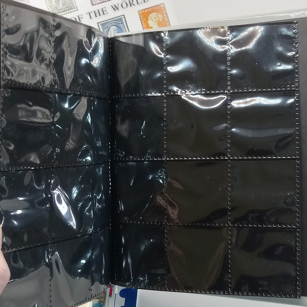 Beginners STAMP COLLECTION Hobby Books Looney Tunes Album Guide World Domestic