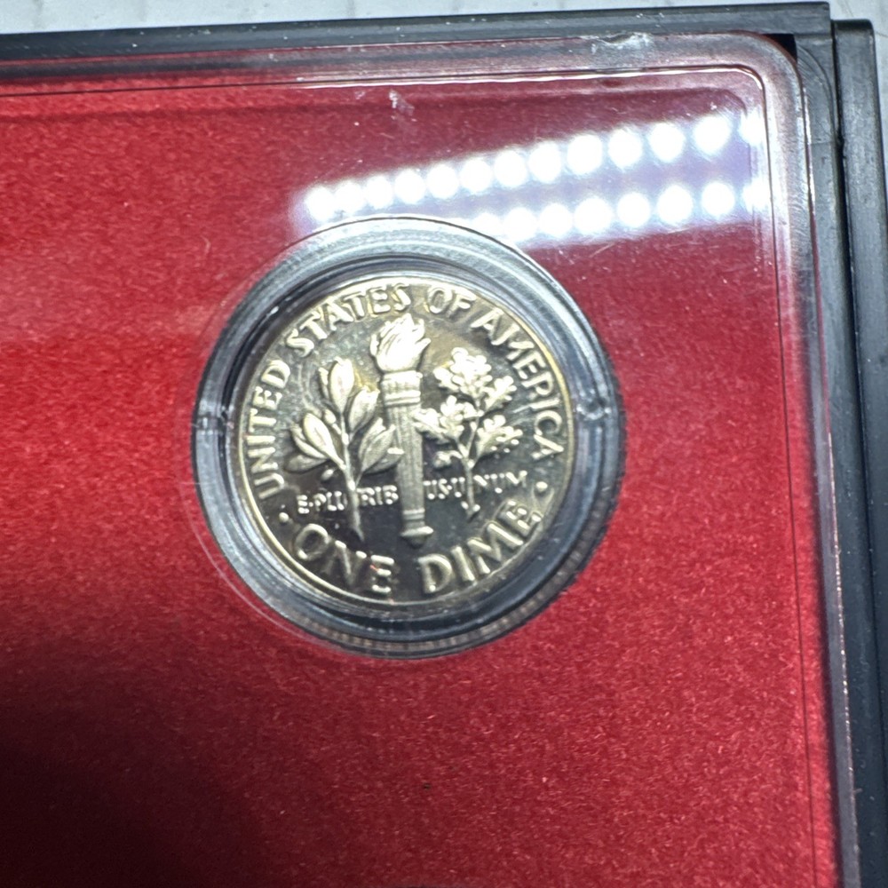 1974 S US Mint Issued Proof Set. Combined Shipping Available.
