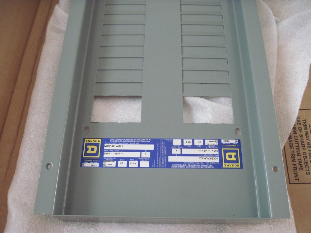 Square D NQODRPL442L2 Replacement Deadfront Kit, Missing Screws