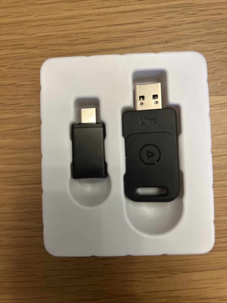 Wireless CarPlay Adapter USB Dongle For iPhone Apple Wireless Carplay Plug &Play