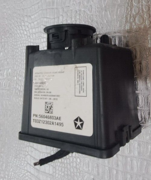 56046803AE Dodge / Chrysler / Jeep WIRELESS IGNITION NODE RECEIVER M3N32297200