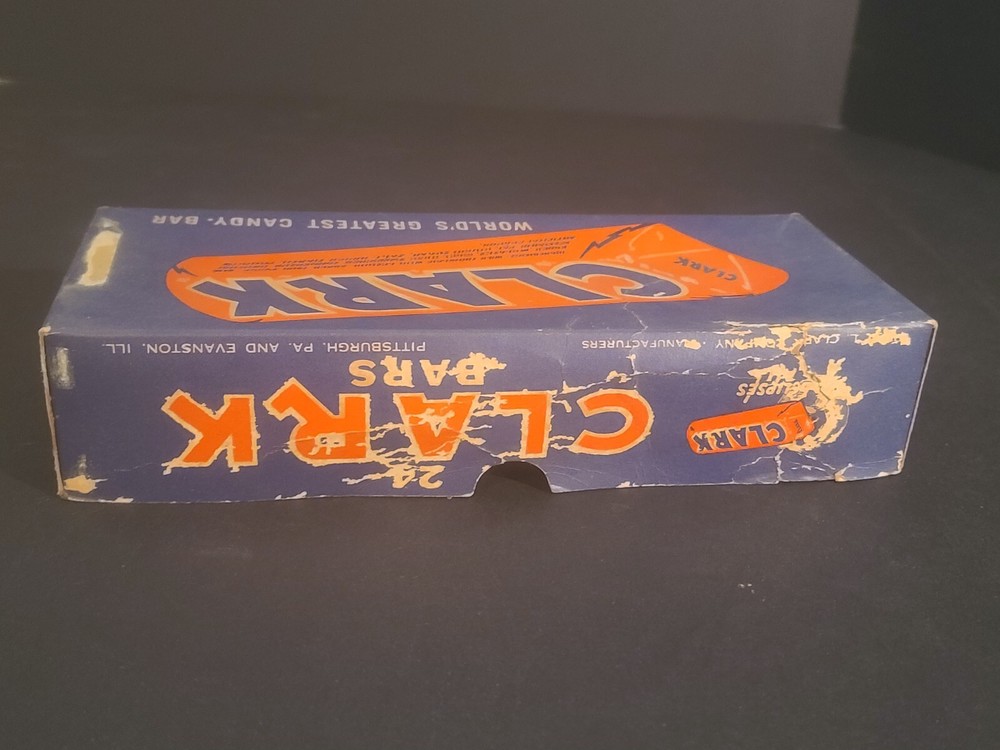 Vintage Clark Candy Bar Box 24 Count. (TOP ONLY)
