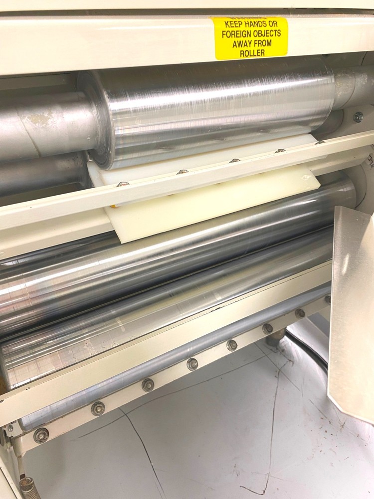 Dough Roller/ Anets SDR 21P Double Pass Through Dough Roller/ 115V