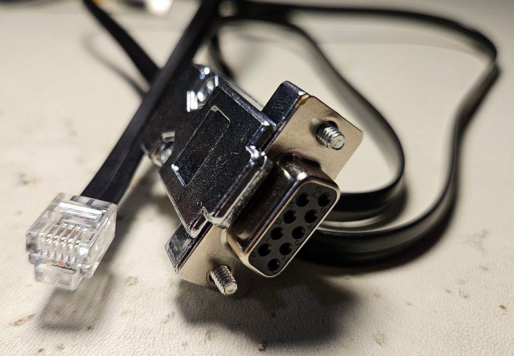 Tobin Milliframe Controller (TMC) cable for Tobin TXM-26, DB9, RJ11, ~0.9m (3ft)