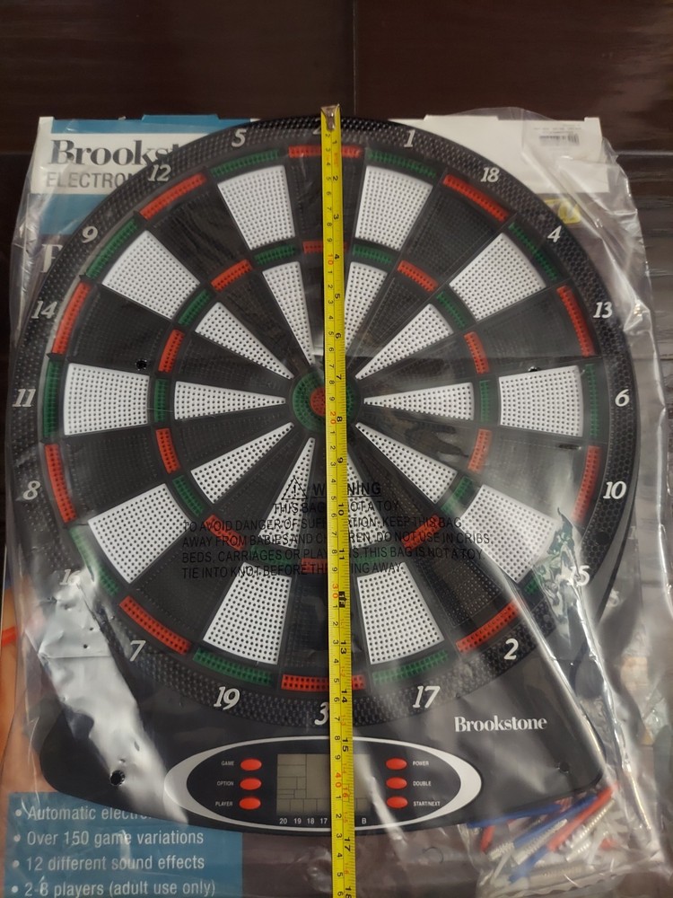 BROOKSTONE Electronic Lcd Dartboard With Darts (NEW)