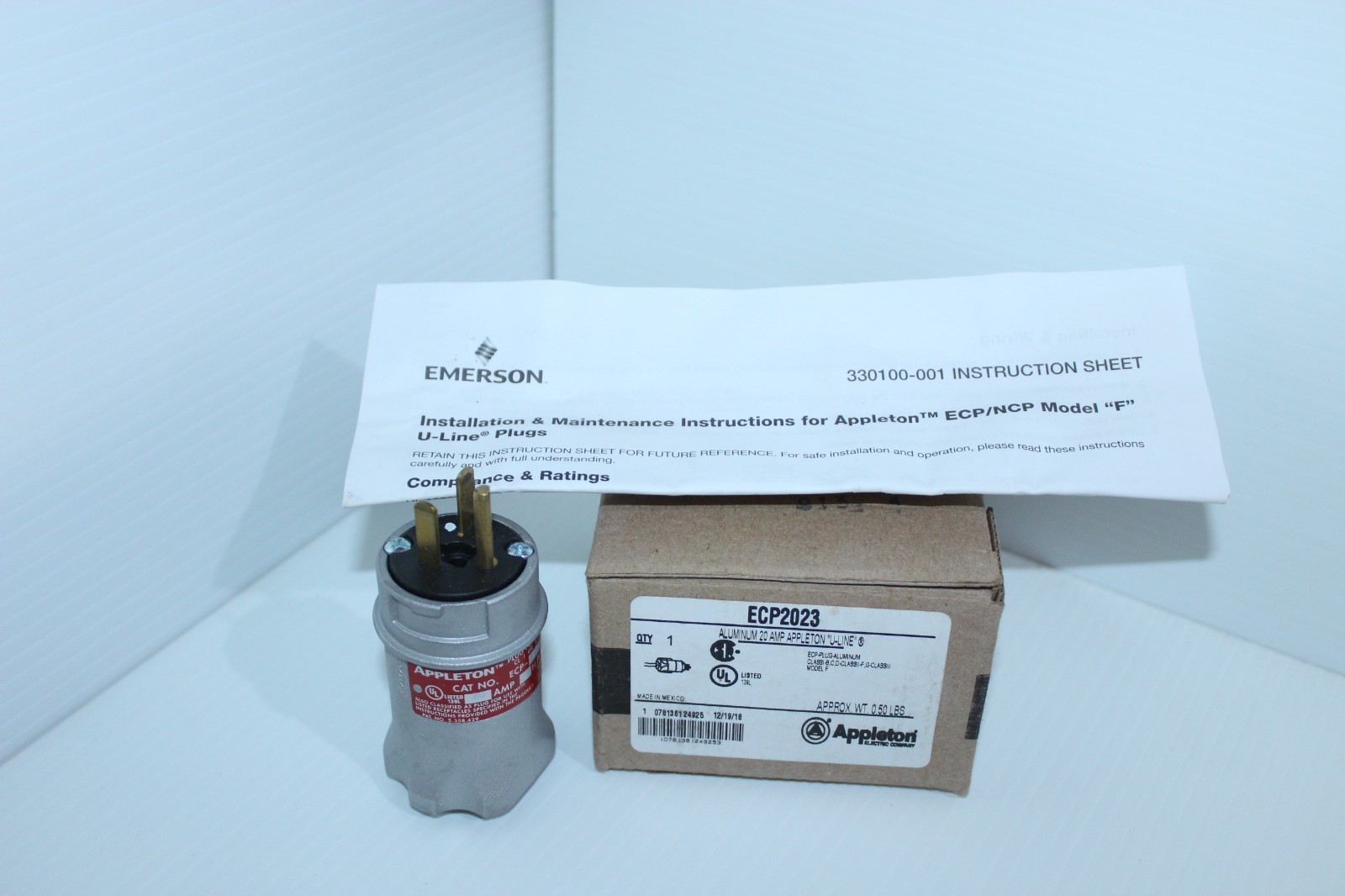 ⭐NEW IN BOX⭐ APPLETON ECP2023 20-Amp Hazardous Location Plug 20A 125Vac 2P 3W