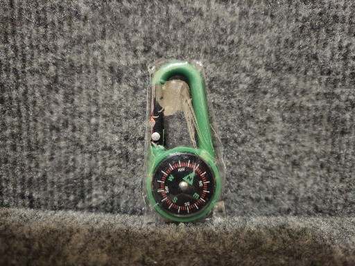 Green COMPASS / BACKPACK CLIP / KEYCHAIN 3"