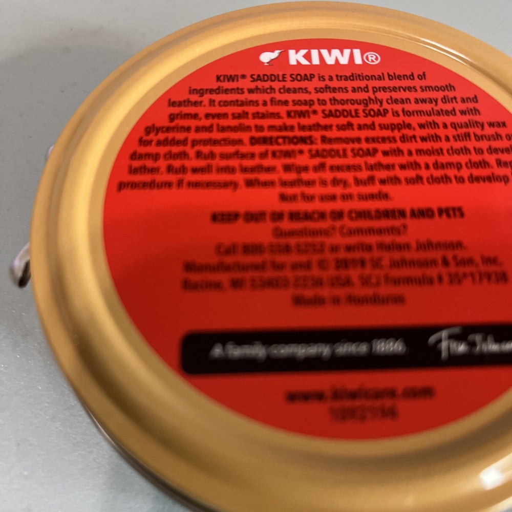 Kiwi SC Johnson Saddle Soap 3 1/8 Ounce Paste
