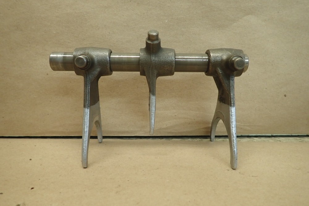 HONDA ATC 250 SHIFT FORK ASSY