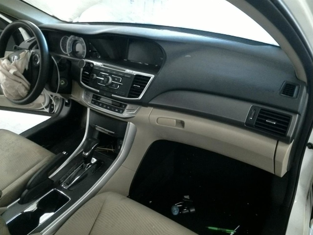 ACCORD 2014 Jack 104779251