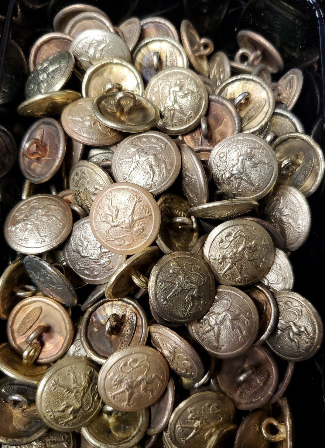 WWI German Bavarian Brass finish 21MM LEFT FACING buttons by the each