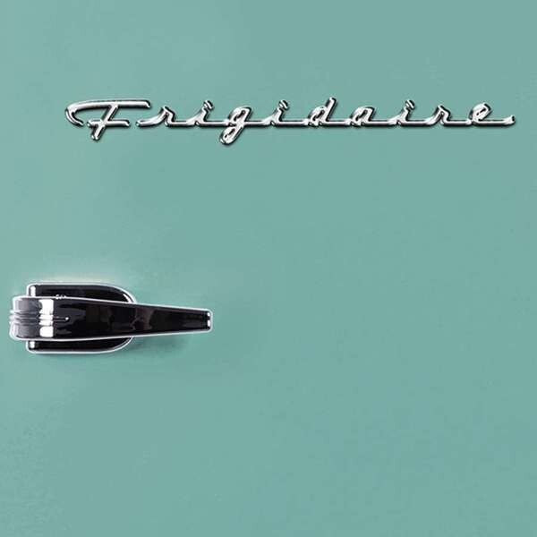 Frigidaire, 3.2 Cu. Ft. Retro Compact Refrigerator, Mint