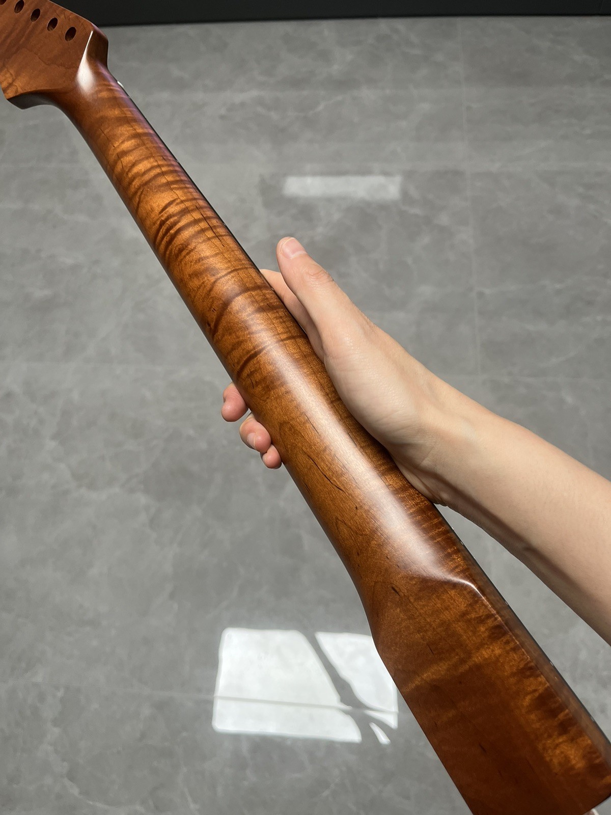 New Ebony Fingerboard Abalone shells 22Fret Satin Maple DIY Electric guit