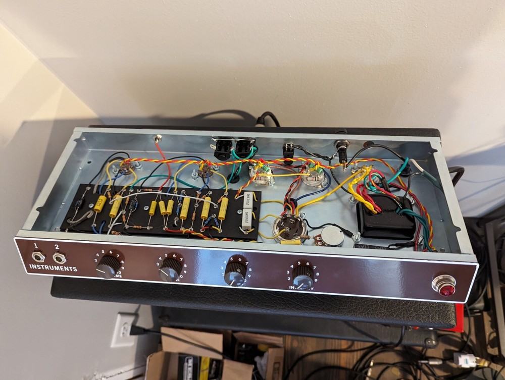 6G2 Brownface Princeton clone Chassis-only
