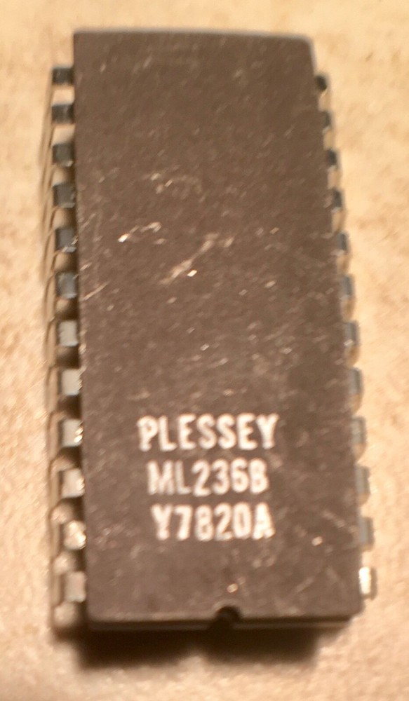Plessey ML236B 6 Channel Cascadable Touch Control Interface - NOS - Rare !