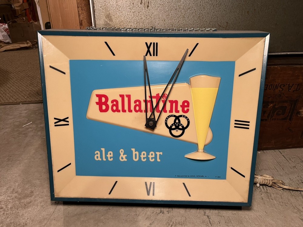 Vintage Ballantine Beer Clock
