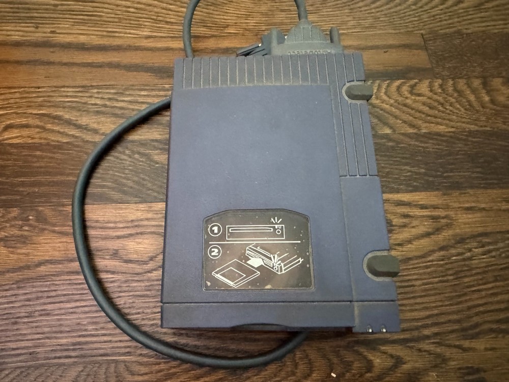 Iomega Zip 100 Plus Parallel Port External Drive Unit