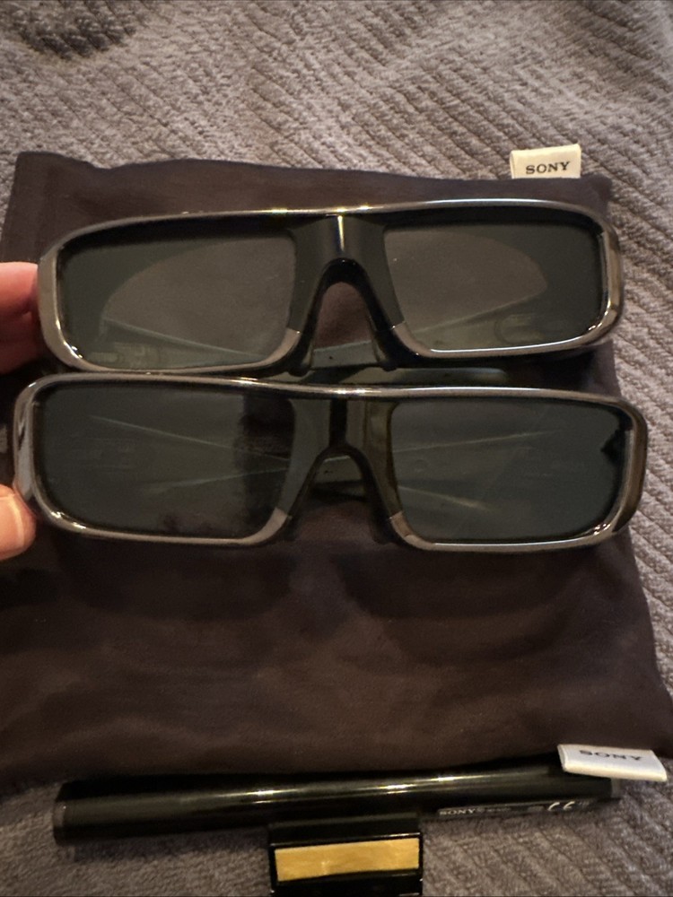 Sony 3D Glasses 2 Pack And 3D Sync Transmitter