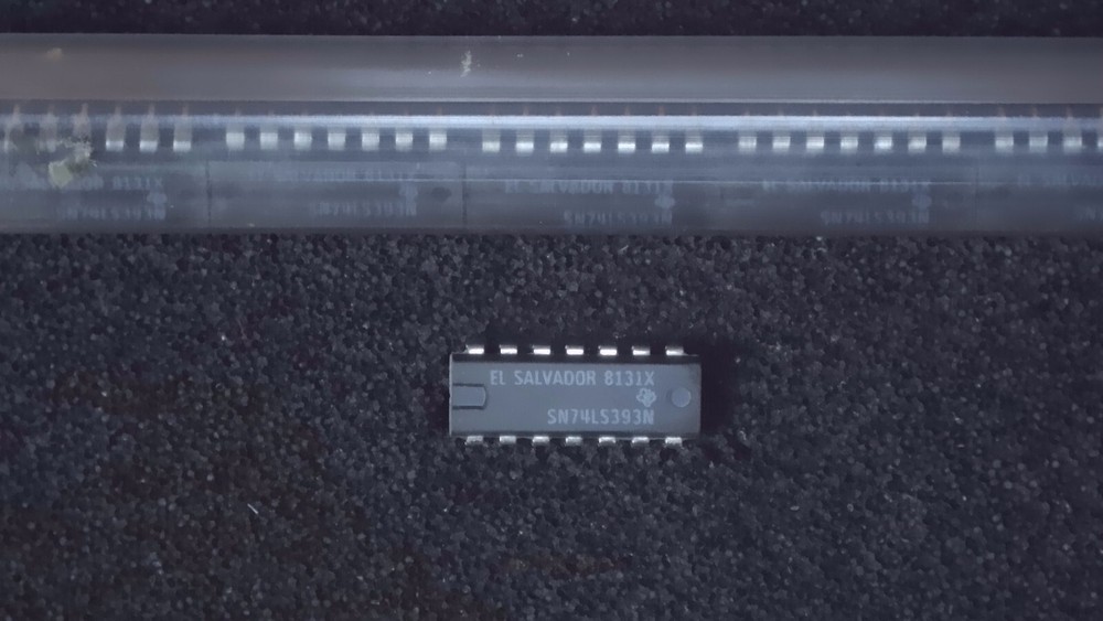 Quantity 5 - Texas Instruments SN74LS393N Counter Binary Dual 4-Bit DIP14 - New