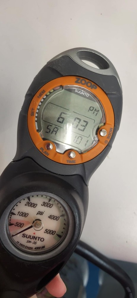 Suunto Zoop Dive Computer & Compass Set