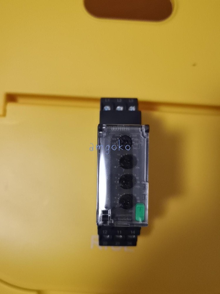 1pc new RM22TR31 relay