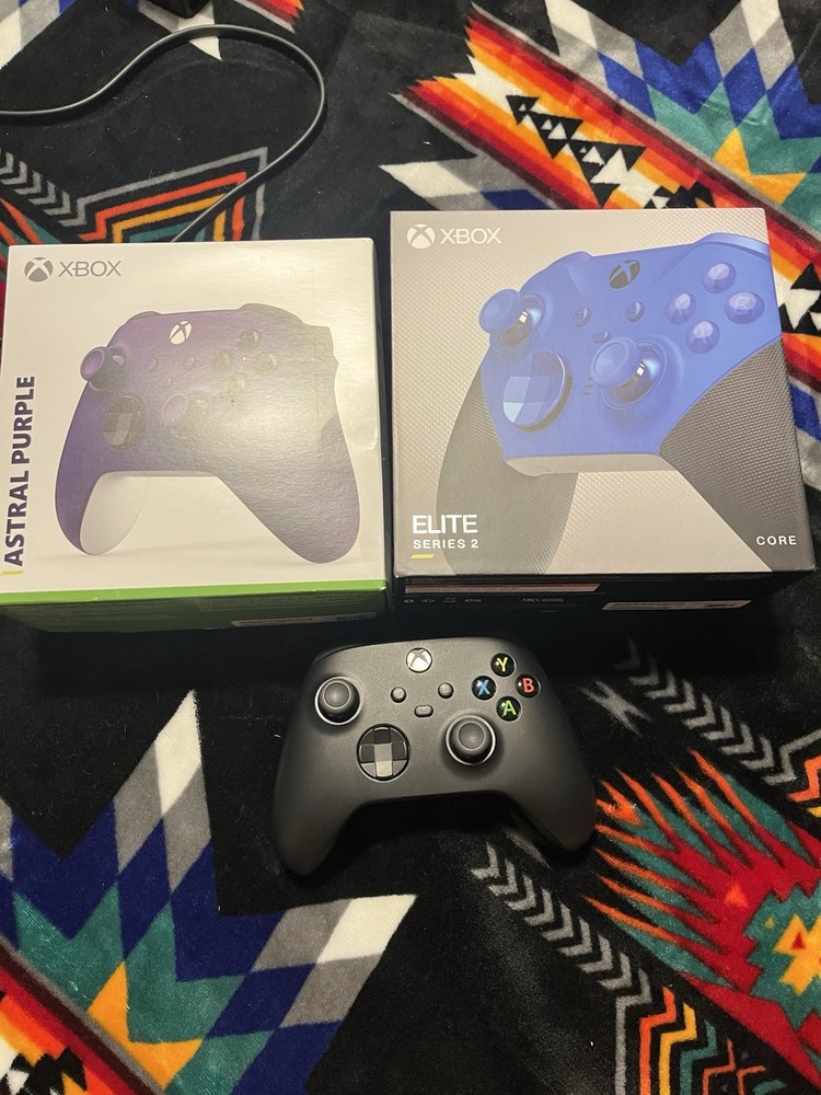 Microsoft Xbox Series X Bundle w/ 3 Controllers & Seagate Expansion Card