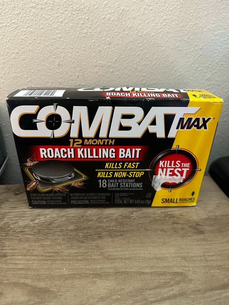 Combat Max 12 Month Roach Killing Bait, Small Roach, Child-Resistant, 18 Count