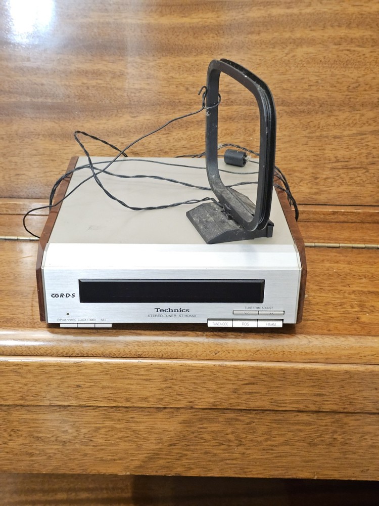 Technics ST-HD550 Stereo Tuner Tested Working