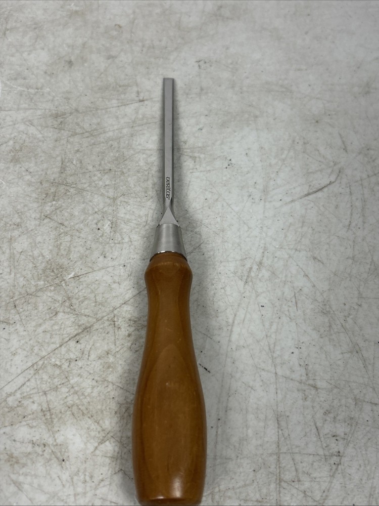 Veritas 1/8” Bench Chisel PM-V11
