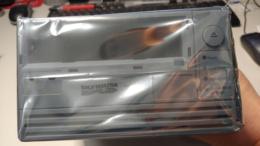HP C7369-20830 INTERNAL TAPE DRIVE
