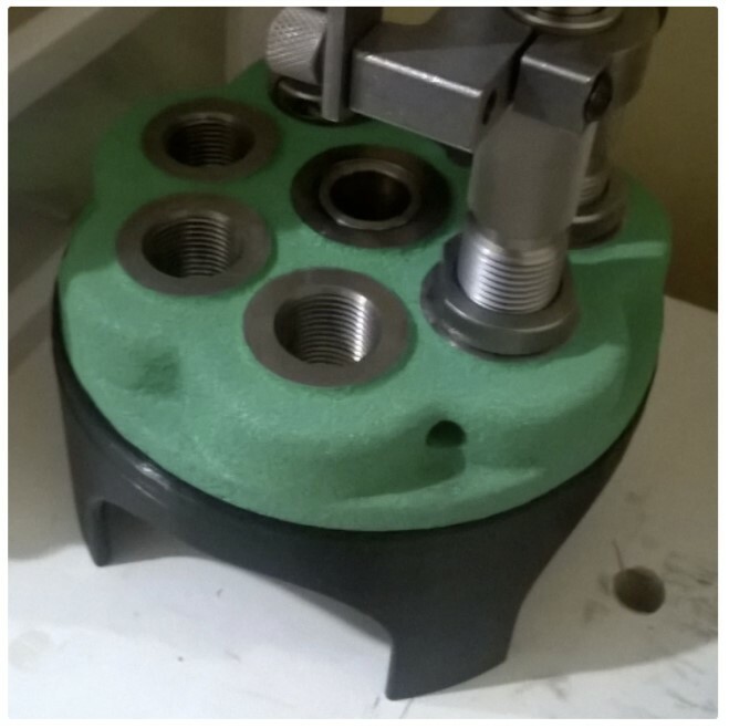 Redding T-7 Spare Head Storage Stand Unit Easy Access Keep Area Organized Easy!