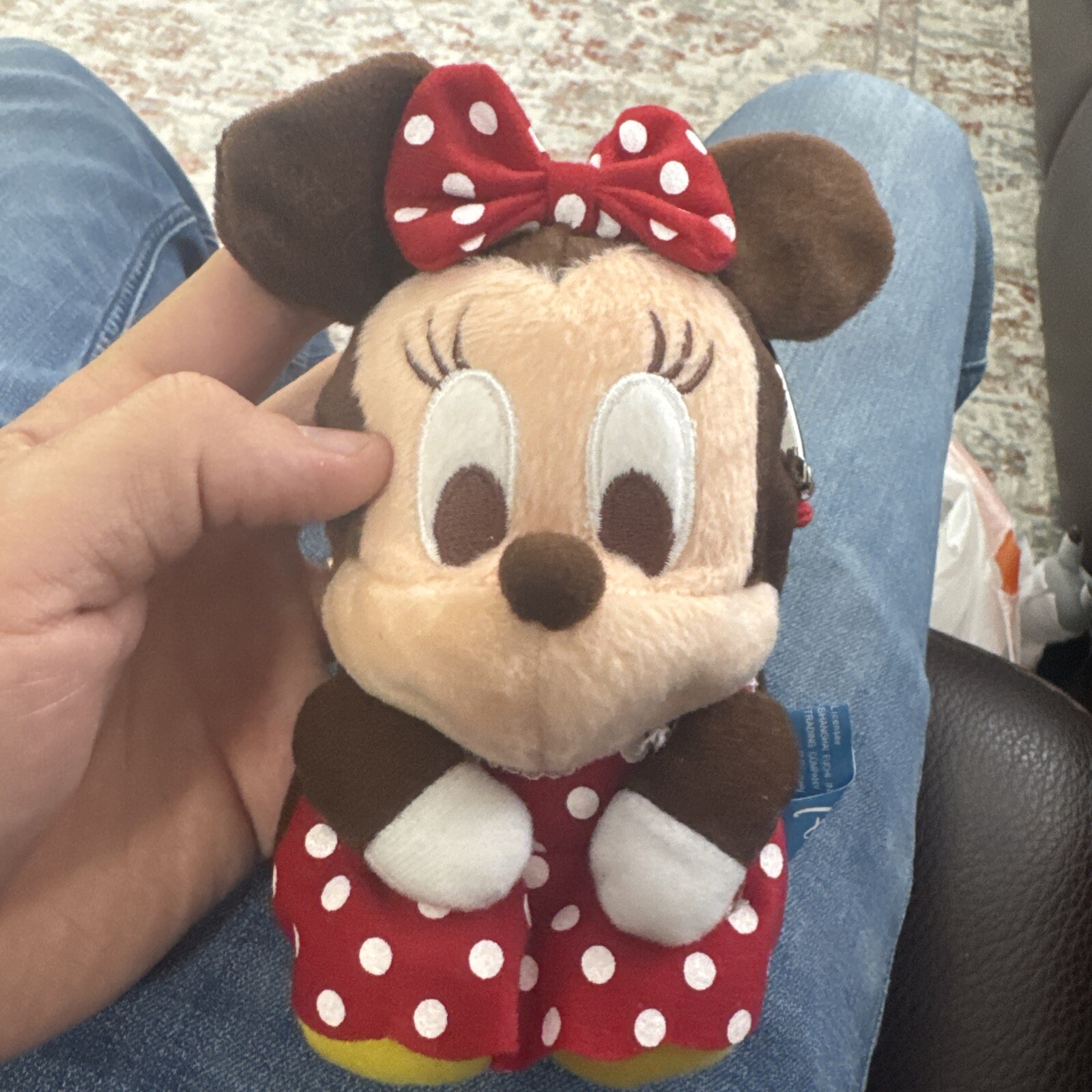 Disney Park Minnie Mouse Plush Coin Purse Clasped