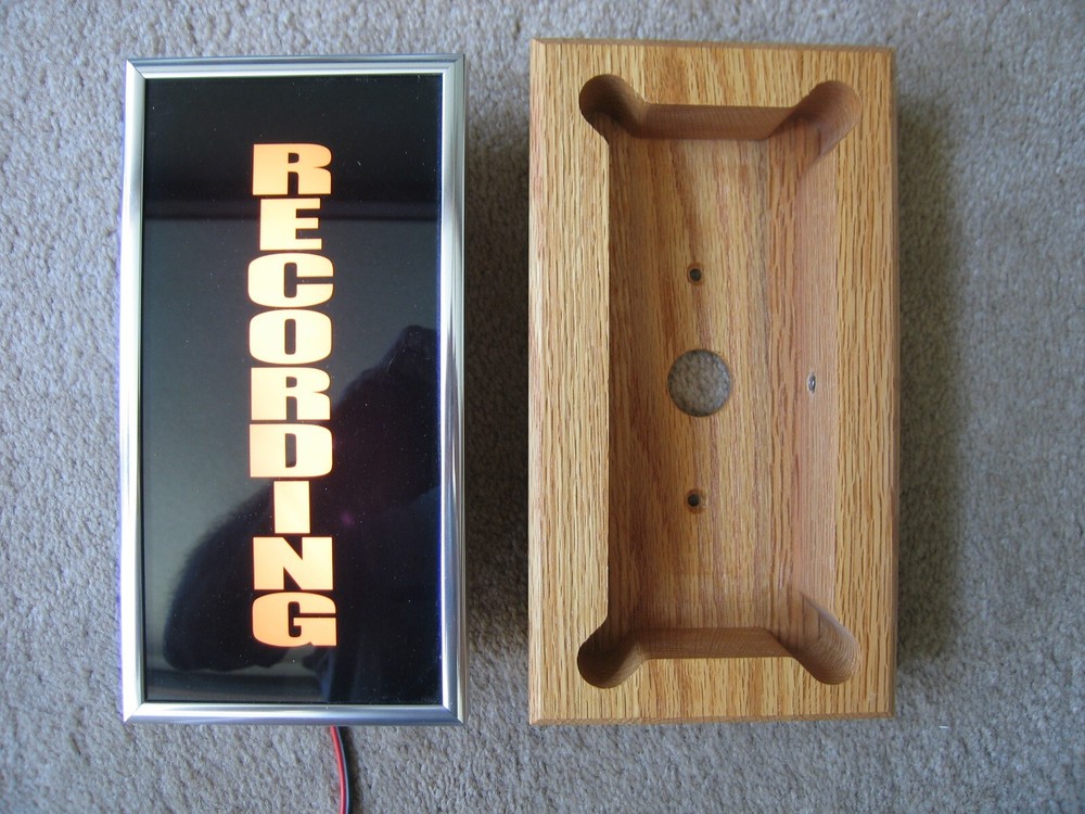 Titus Technological Laboratories Vintage Vertical Recording Warning Light