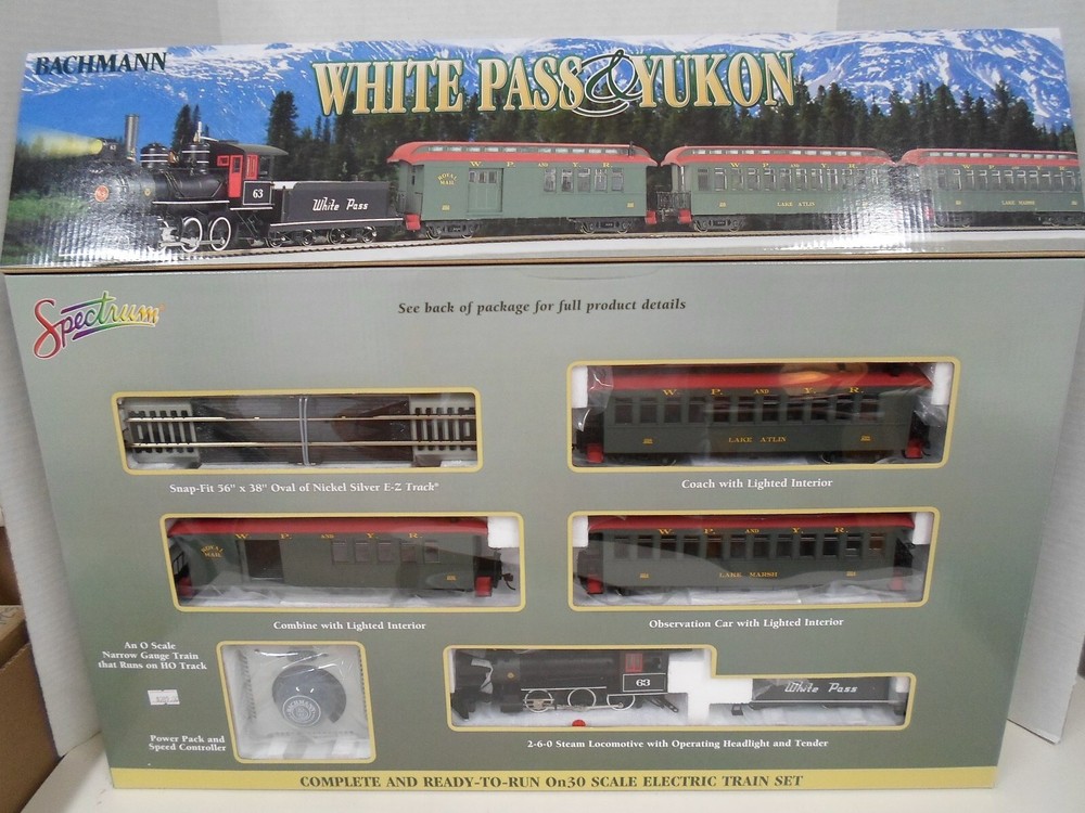 Bachmann 25024, On30 White Pass & Yukon Train starter set