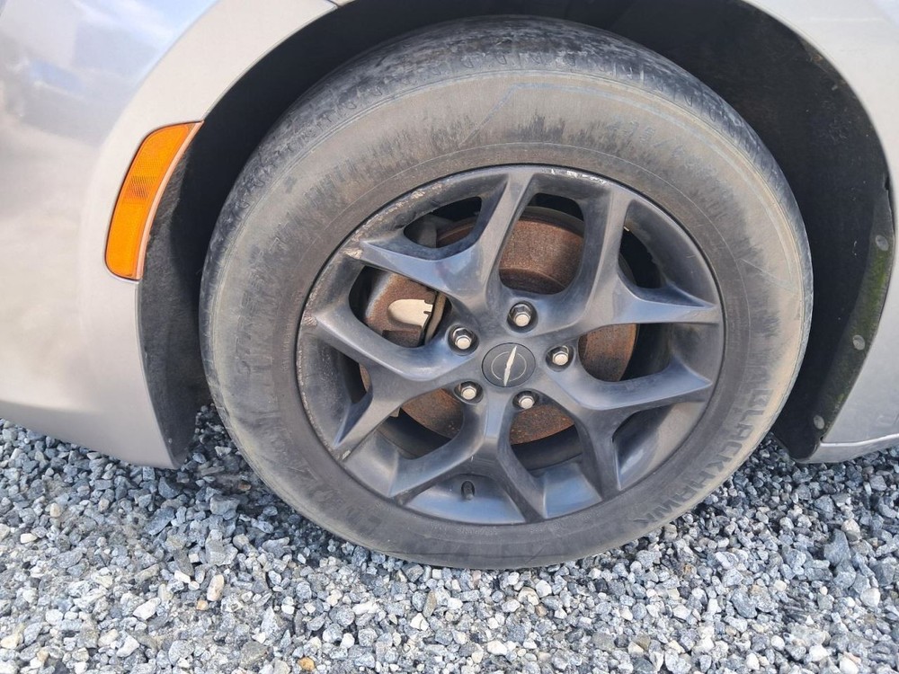 PACIFICA 2018 Glove Box 4781603