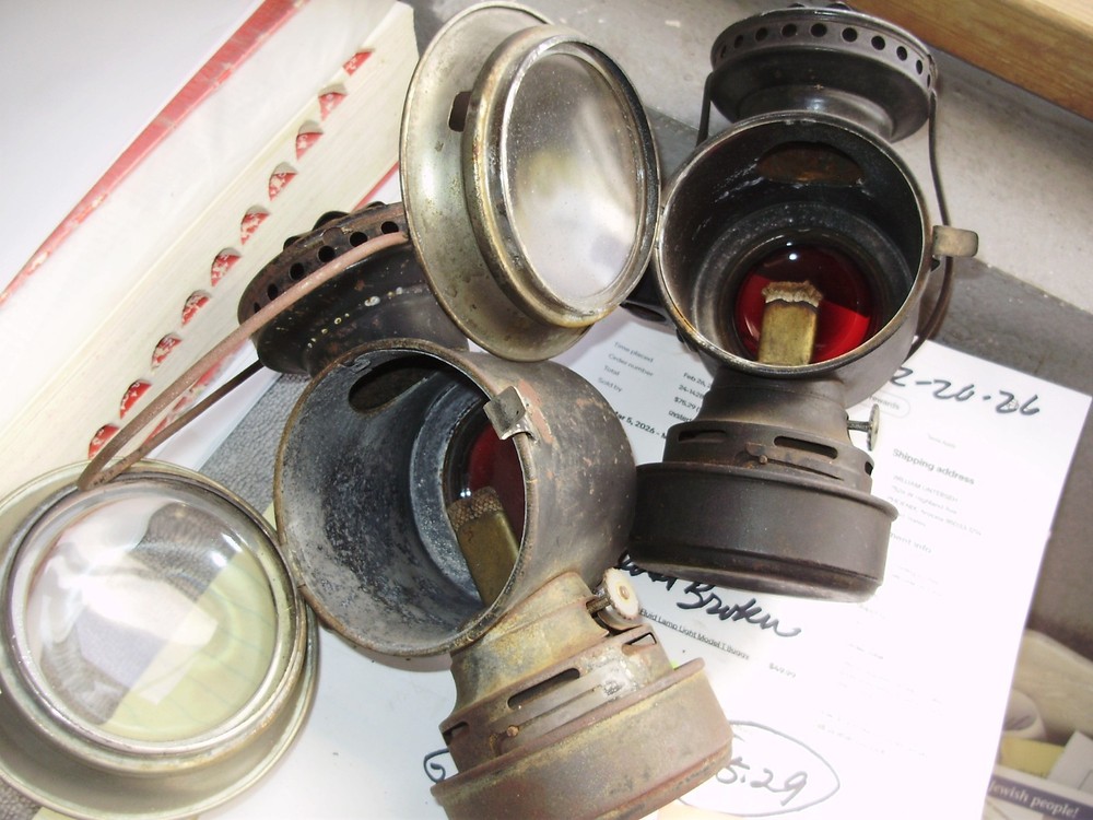2 EACH DIETZ EUREKA DRIVERS LANTERNS -ONE PRICE-UNRESTOIRED..