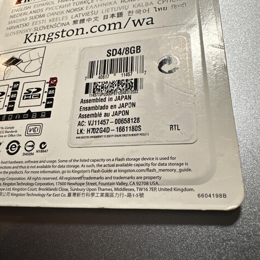 Kingston 8GB SDHC MEMORY CARD Class 4