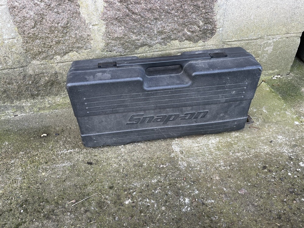 Snap On Empty Box