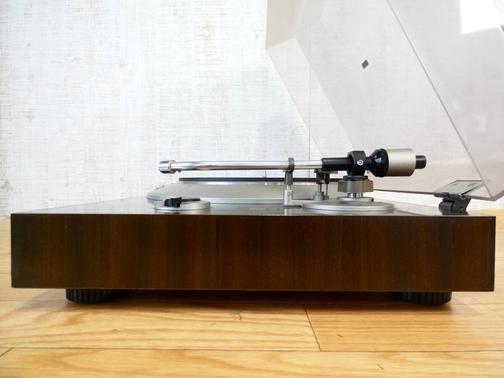 Denon DP-1200 Direct Drive Turntable Record player