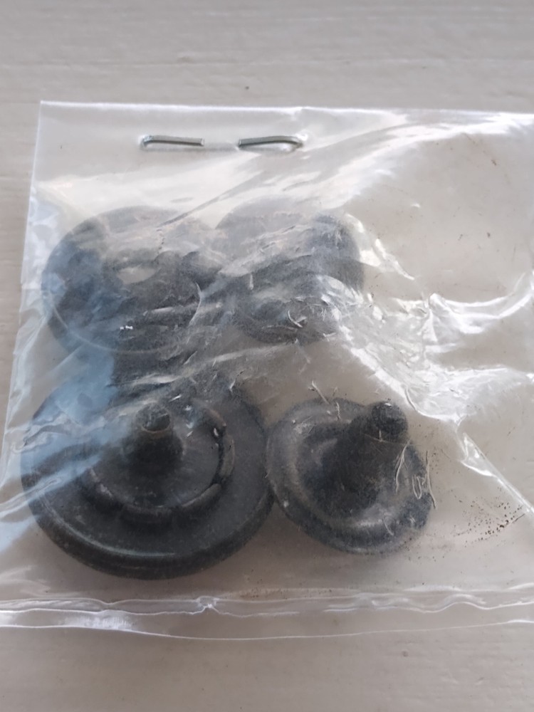 Vintage Bear Force snap button set - New in sealed package