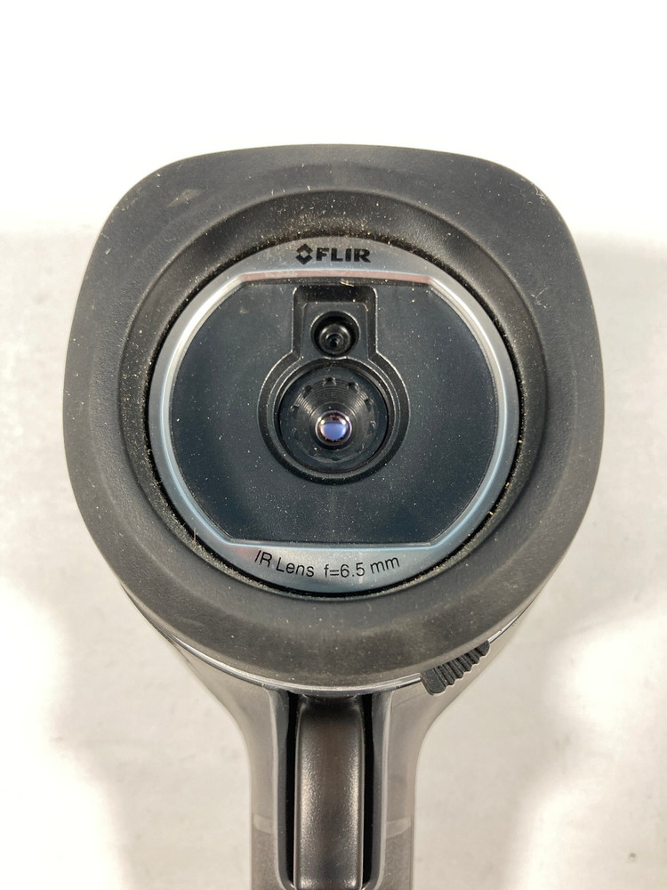 FLIR E4 Compact Thermal Imaging Camera with Case and Charger