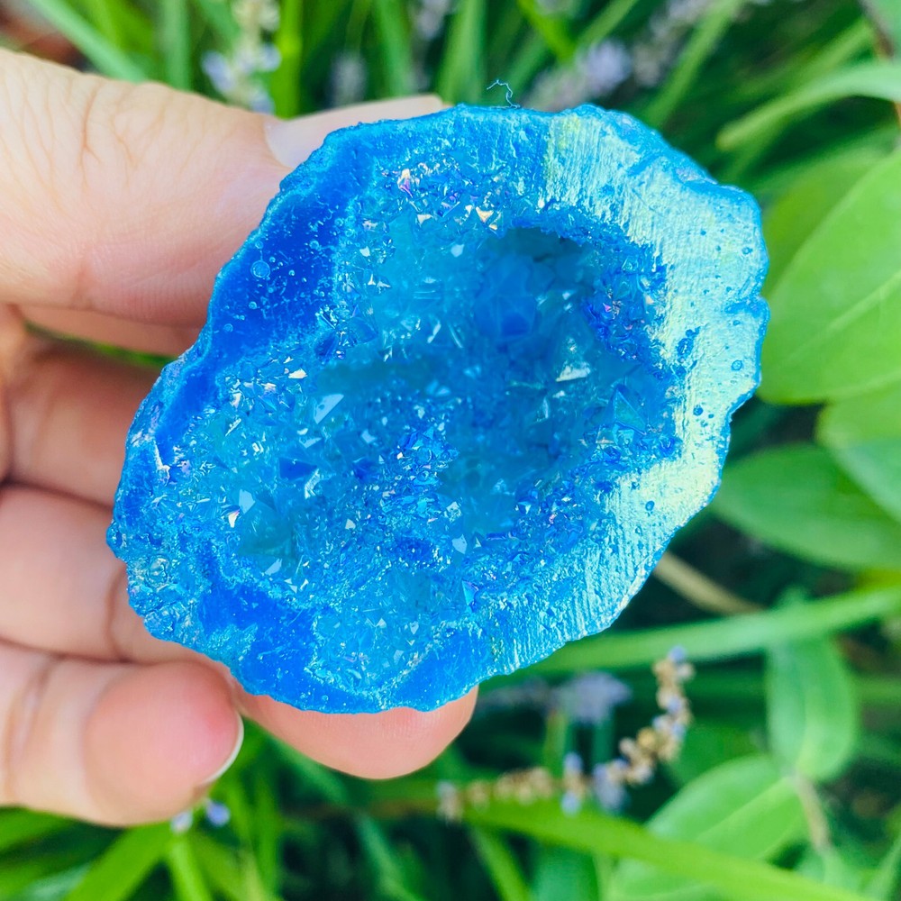 Titanium Agate geode Quartz cluster Crystal piont specimen Healing 1pc