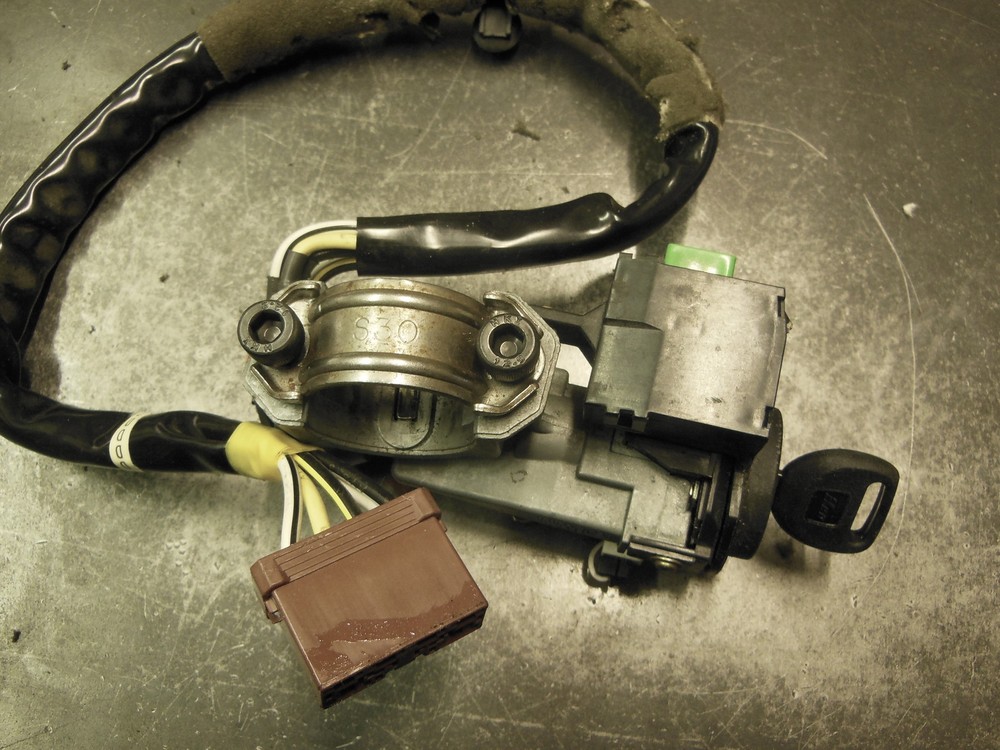 1998-2002 HONDA ACCORD KEY SWITCH IGNITION SWITCH FITS AUTOMATIC TRANS