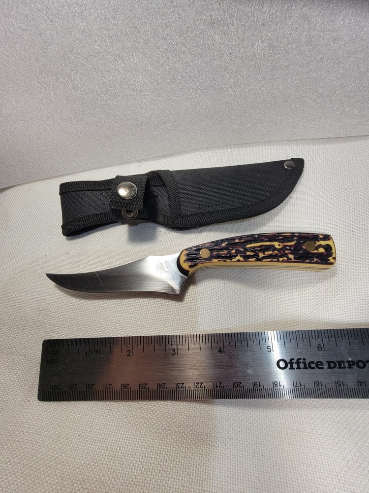 Ocoee River Cutlery Sharp Finger Style Fixed Blade with sheath
