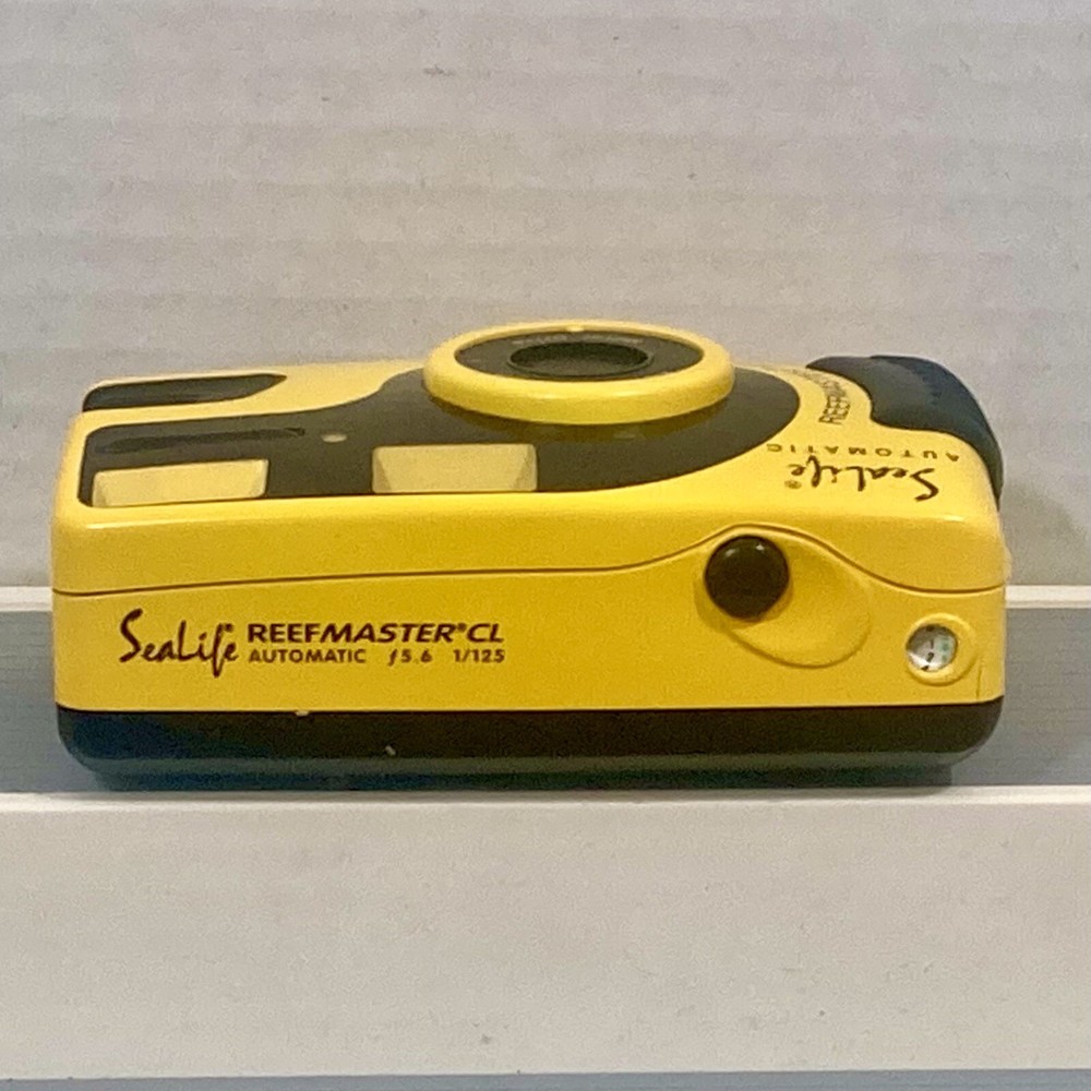 Sealife Automatic Reefmaster CL Wide Angle 35mm Dive Camera w Underwater Case